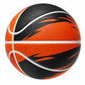 Robuster Basketball in Orange/Schwarz Größe 7